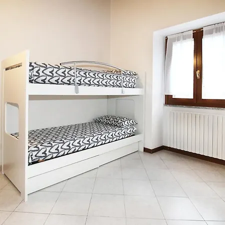 Non Agibile Definitivamente *