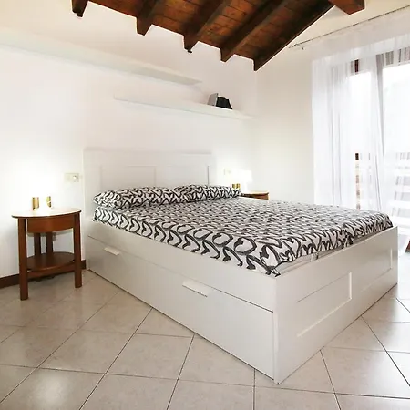 Hébergement de vacances Non Agibile Definitivamente